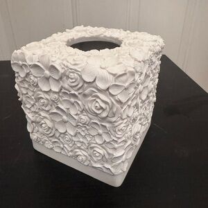 Hymmah Modern Square Tissue Box Holder White Flowers Floral Anthropologie Inspir